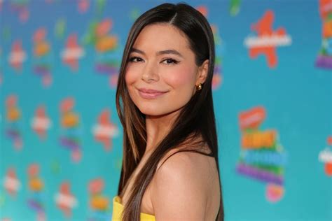 miranda cosgrove boobs|Ill never forget it! Miranda Cosgrove recalls embarrasing。